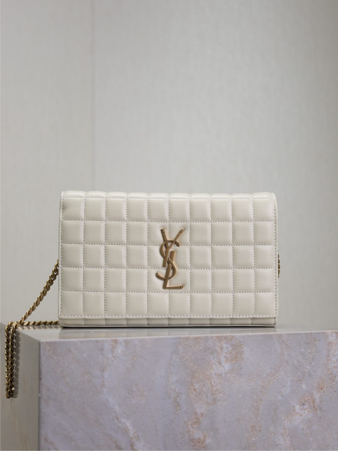 SSAINT LAURENT Cassandre Matelassé Carré Flap Pouch in