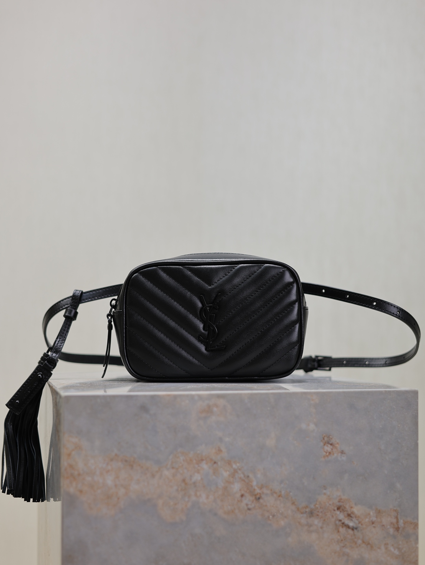 Saint Laurent Black Monogram Lou Belt Bag Leather Pony-styl