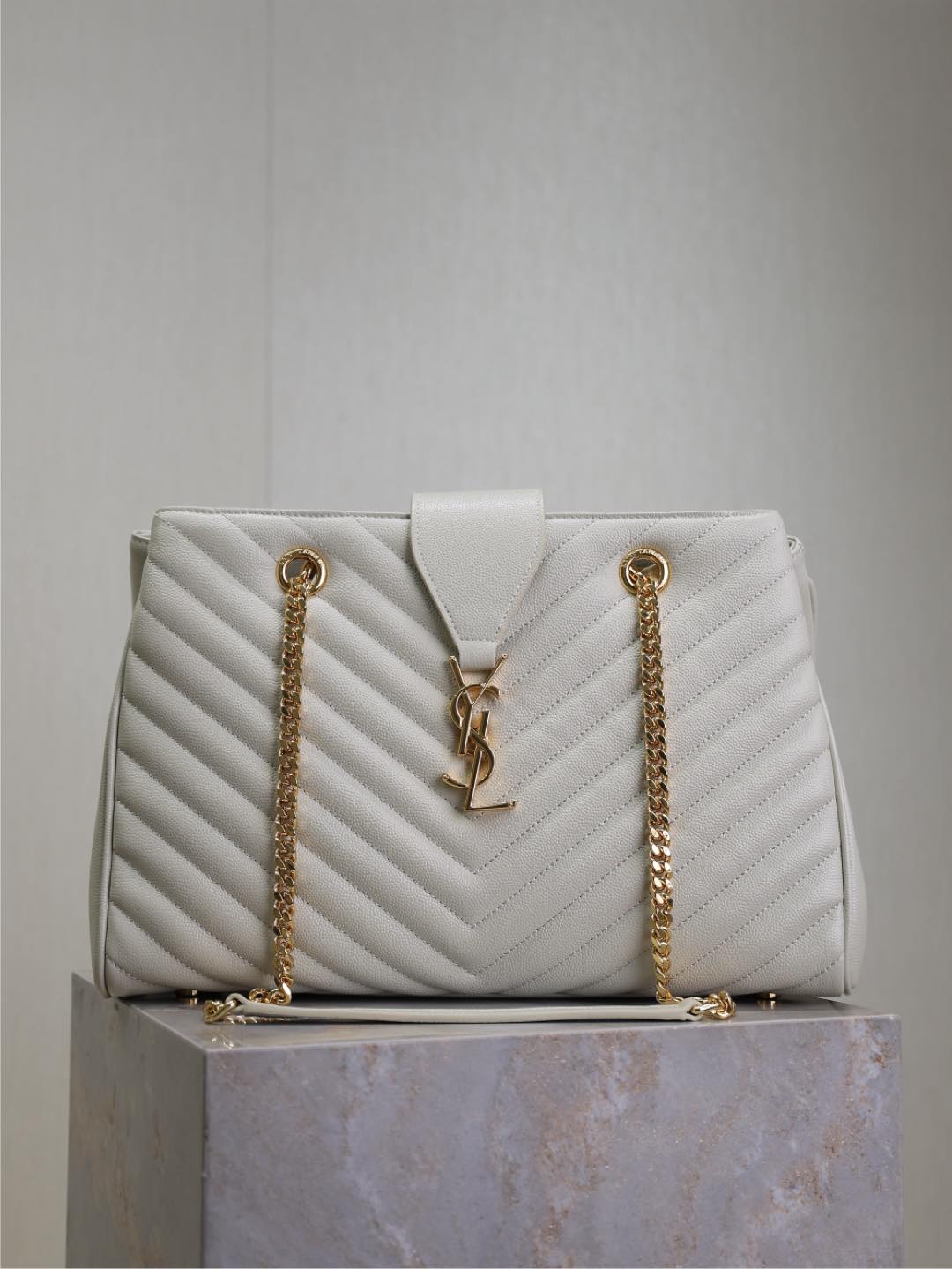 Saint Laurent Paris Beige Chevron Leather Classic Monogram Shopping Tote Saint
