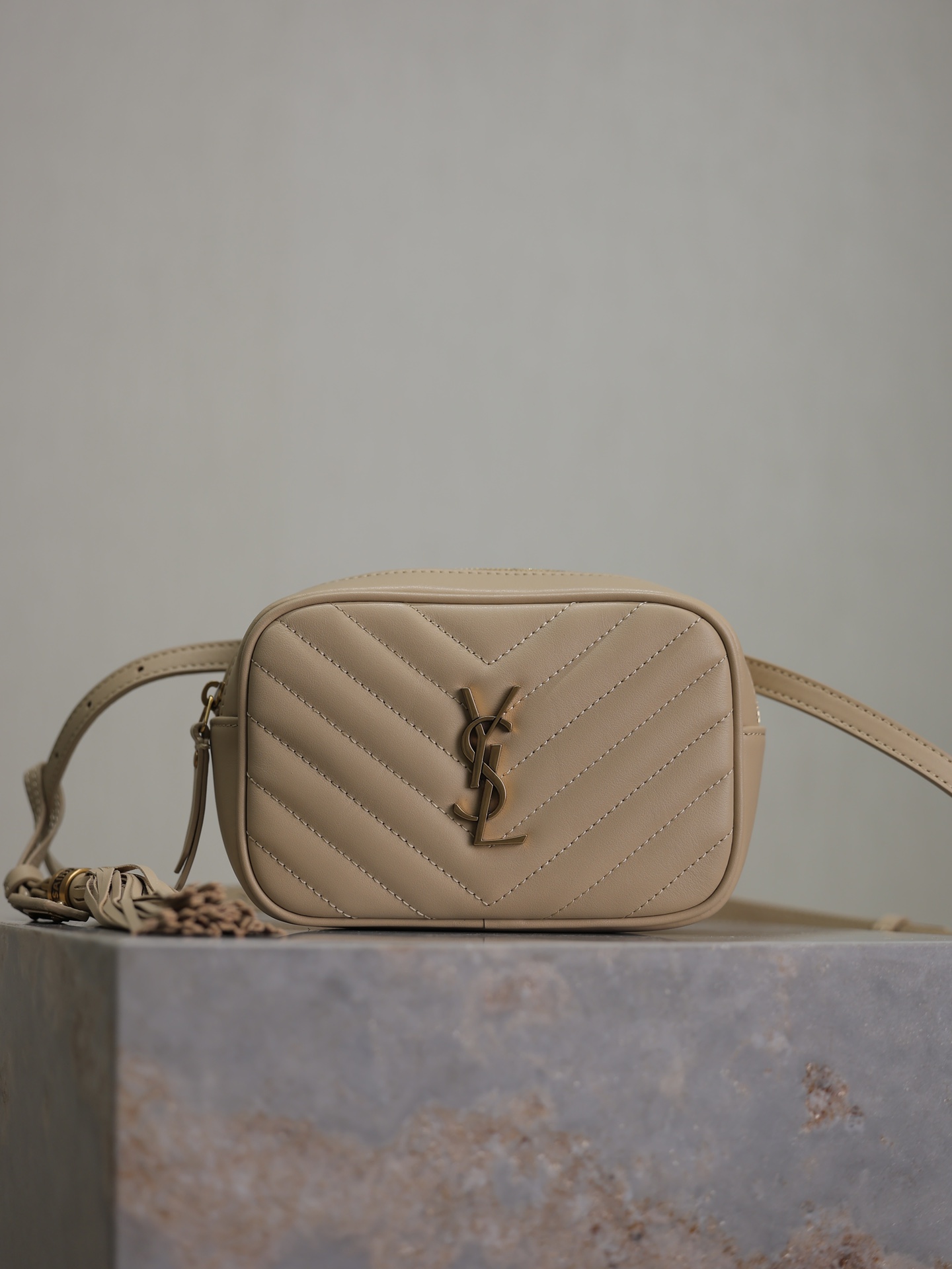 SAINT LAURENT Calfskin Matelasse Monogram Lou Belt