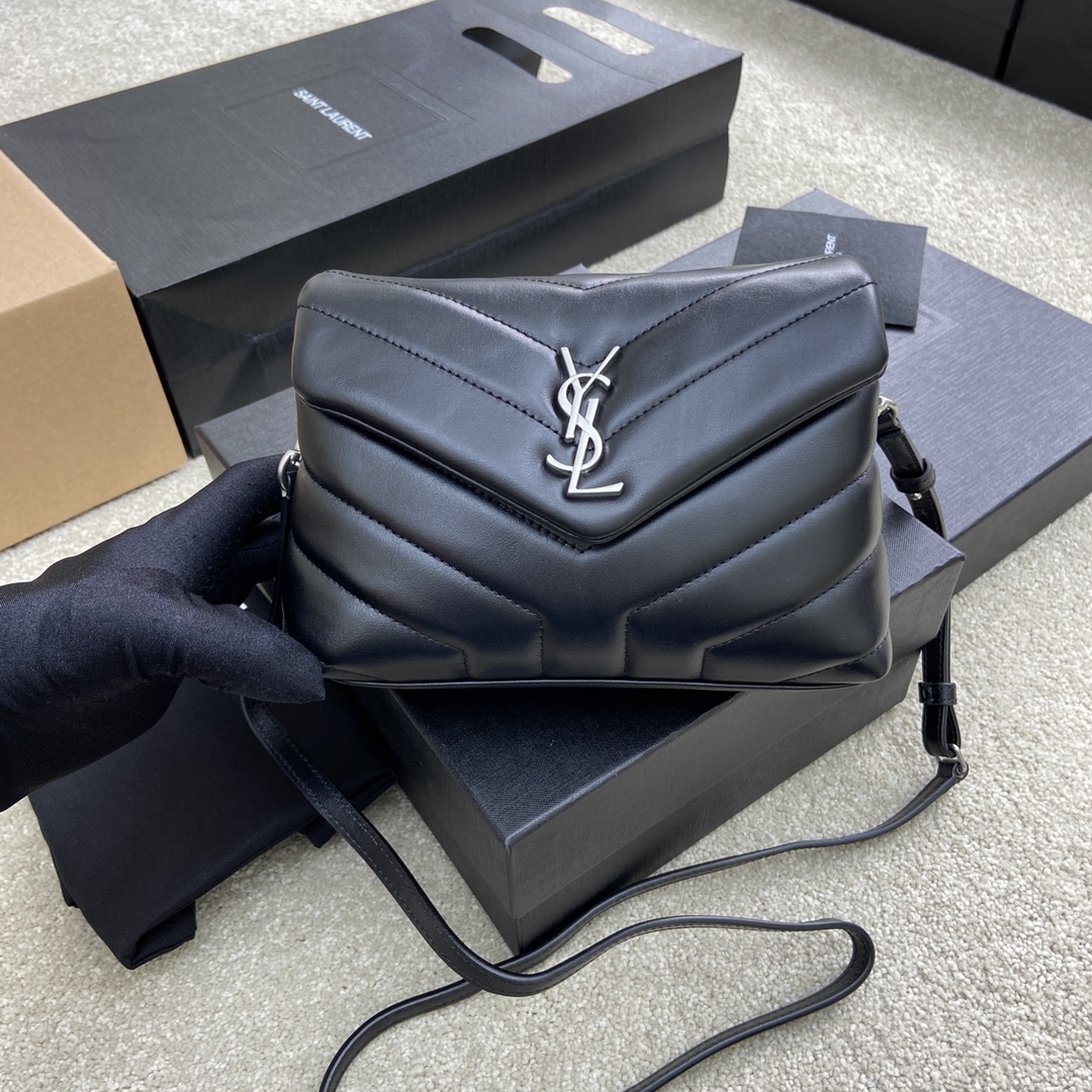 Saint Laurent Toy Loulou Black Leather Shoulder Bag New