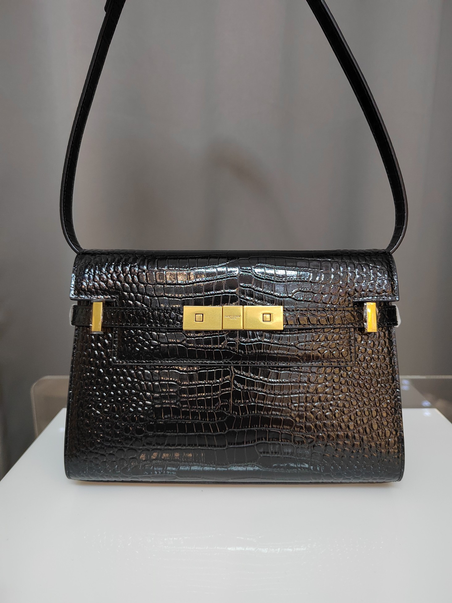 Yves Saint Laurent YSL Manhattan Small Shoulder