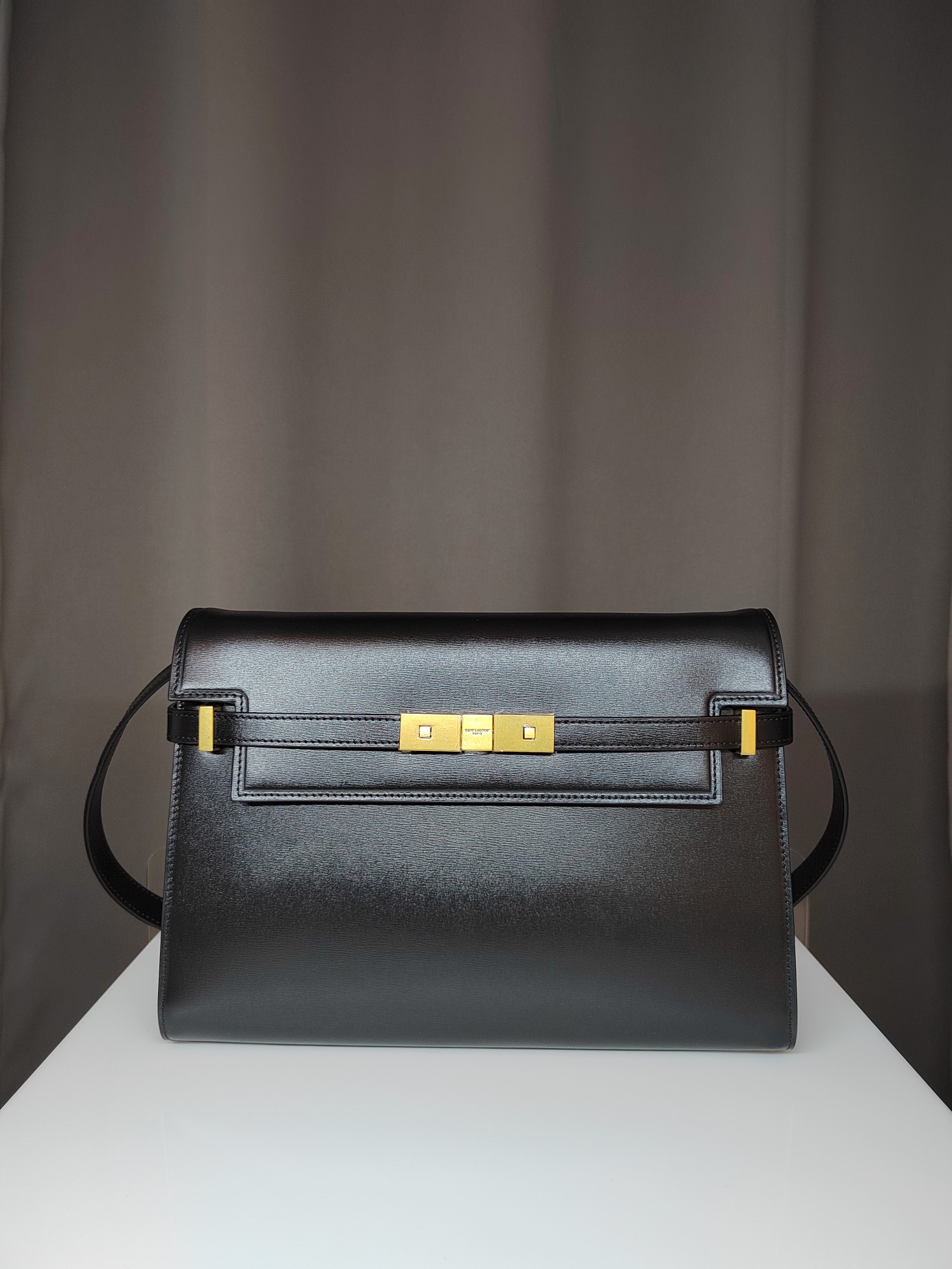 Saint Laurent Black 2021 Manhattan leather shoulder bag