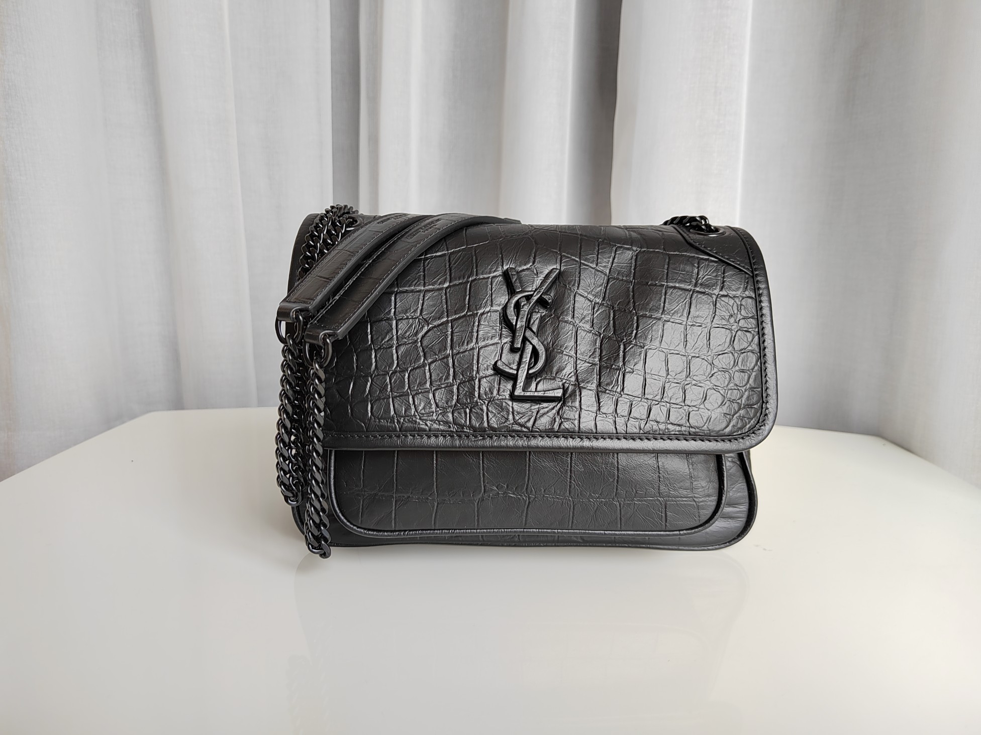 Saint Laurent NIKI MEDIUM IN CROCODILE-EMBOSSED LEATHER