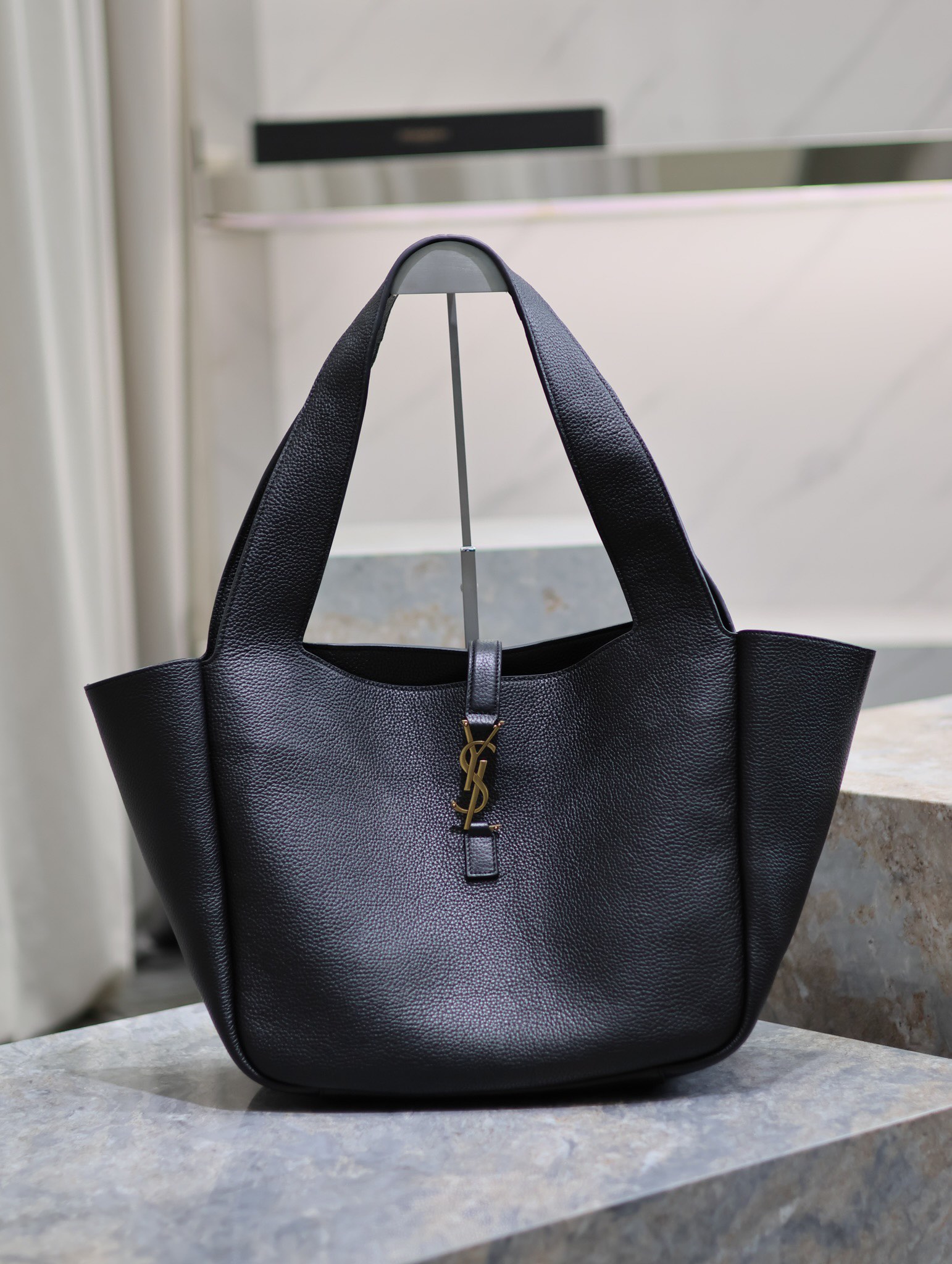 Saint Laurent Le 5 à 7 Bea Bag In Deerskin
