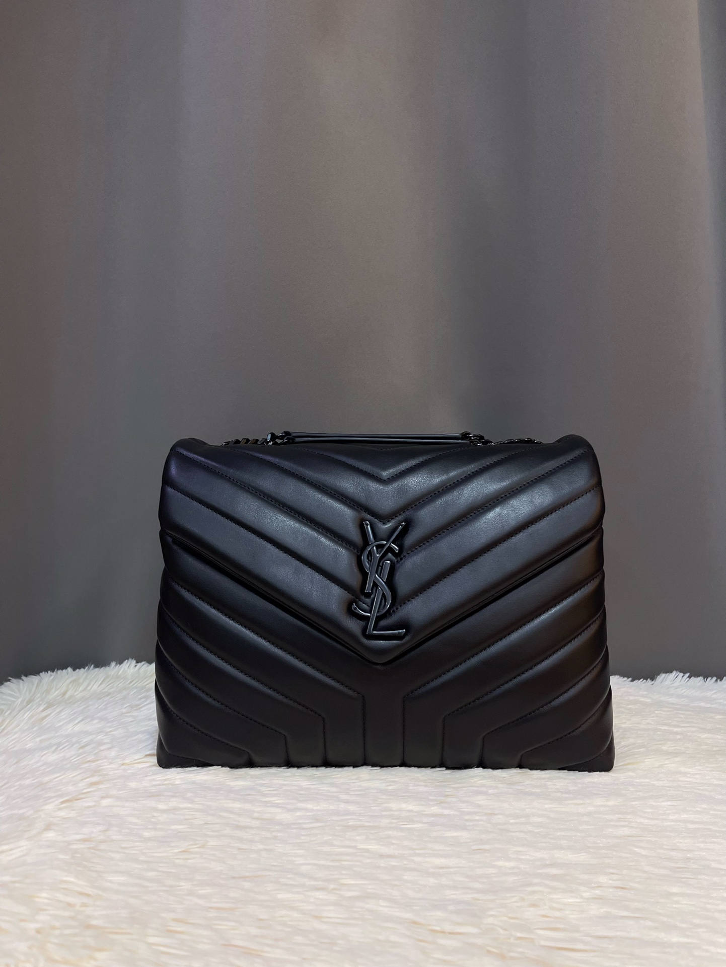 Saint Laurent Loulou Grosgrain Interior Shoulder Bag Large