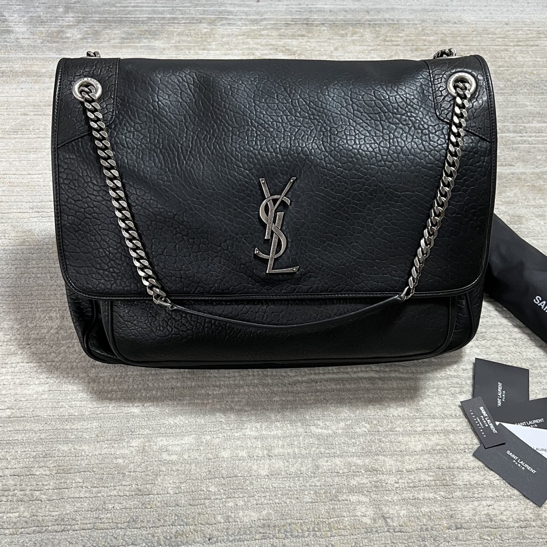 Saint Laurent Niki Jumbo leather shoulder bag in black – Saint Laurent