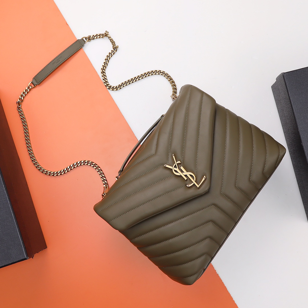 Saint Laurent CASSANDRE MATELASSÉ flap pouch in lambskin | Saint Laurent