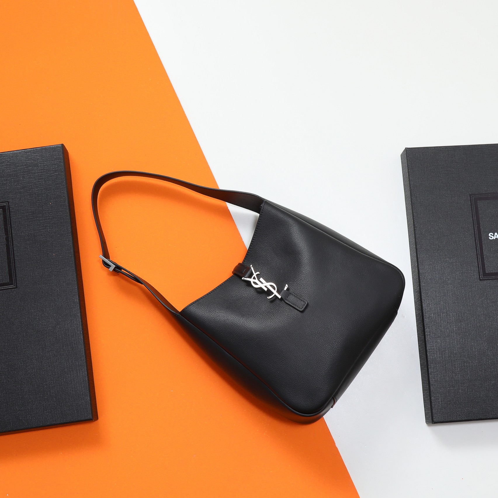 Saint Laurent LE 5 À 7 supple small IN GRAINED LEATHER | Saint Laurent | YSL US