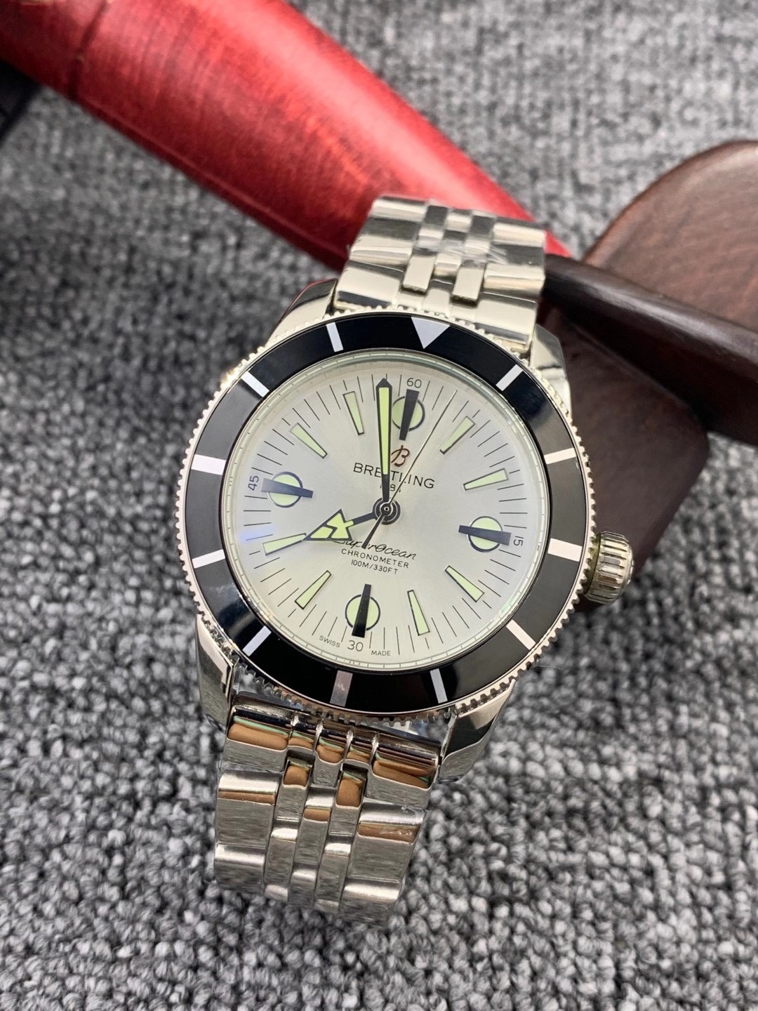 Breitling Superocean Heritage A37320 Chronometer Date 38MM Unisex Autom WHITE