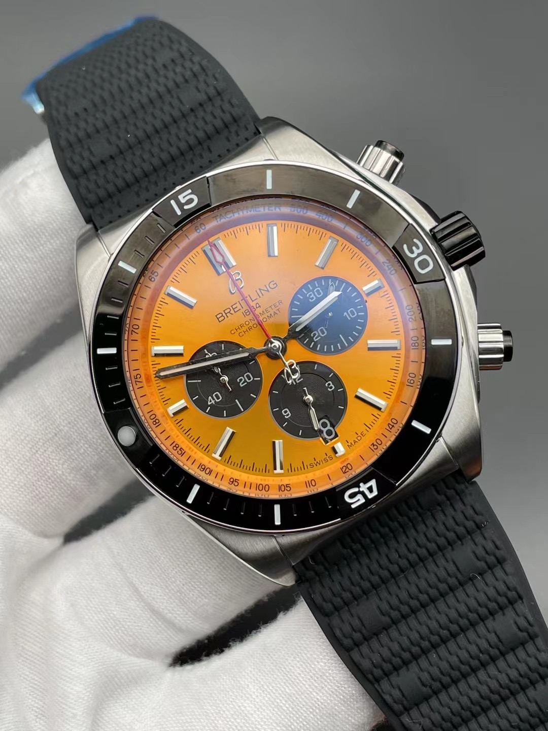 Breitling Chronomat Super Chronomat B01 44 Stainless Steel / Yellow / Rubber