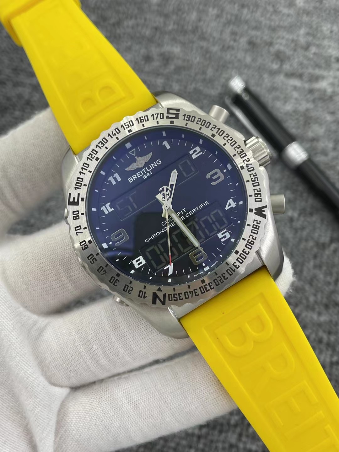 Breitling Cockpit 50 Black Titanium 46mm VB5010A5/BD41-241S  YELLOW