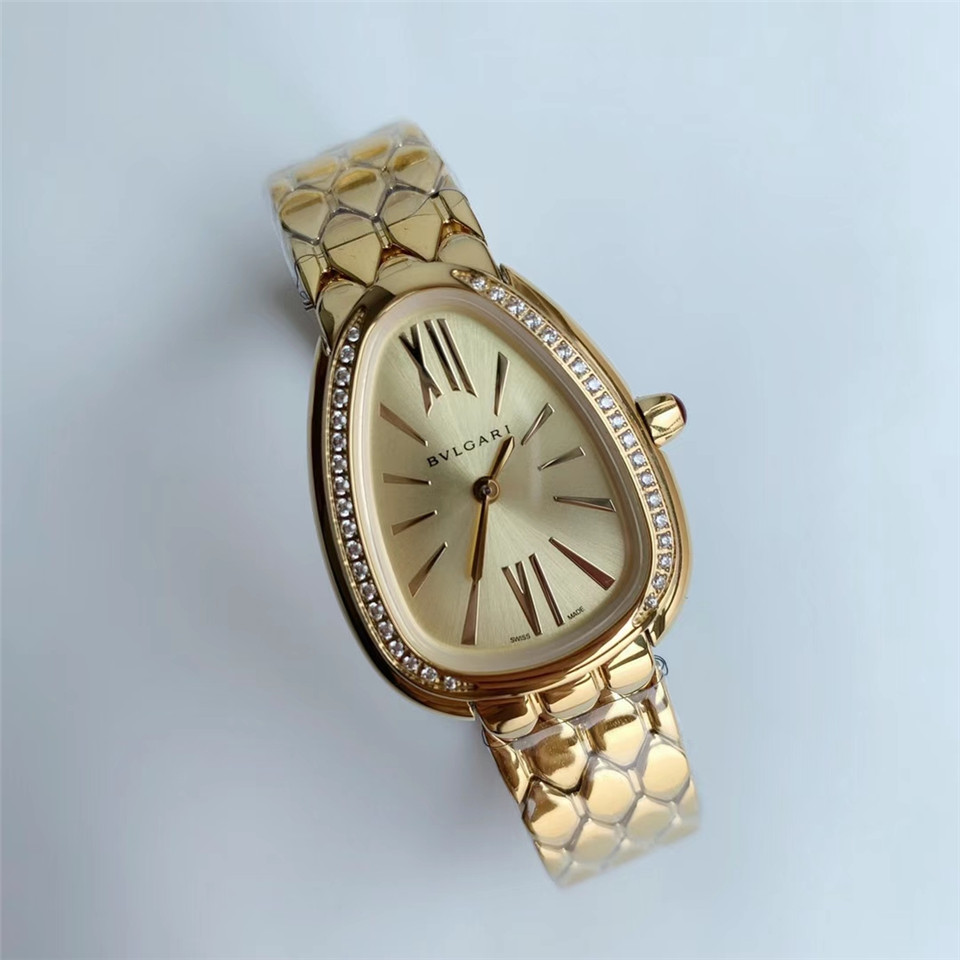 Bulgari Ovale 24mm 18ct Yellow Gold DV27G Circa 1999