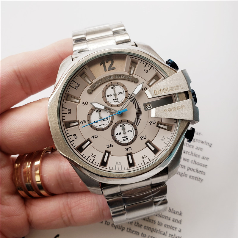 Diesel Chronograph Mega Chief Men’s Watch Silver Dial Stainless Steel DZ4477