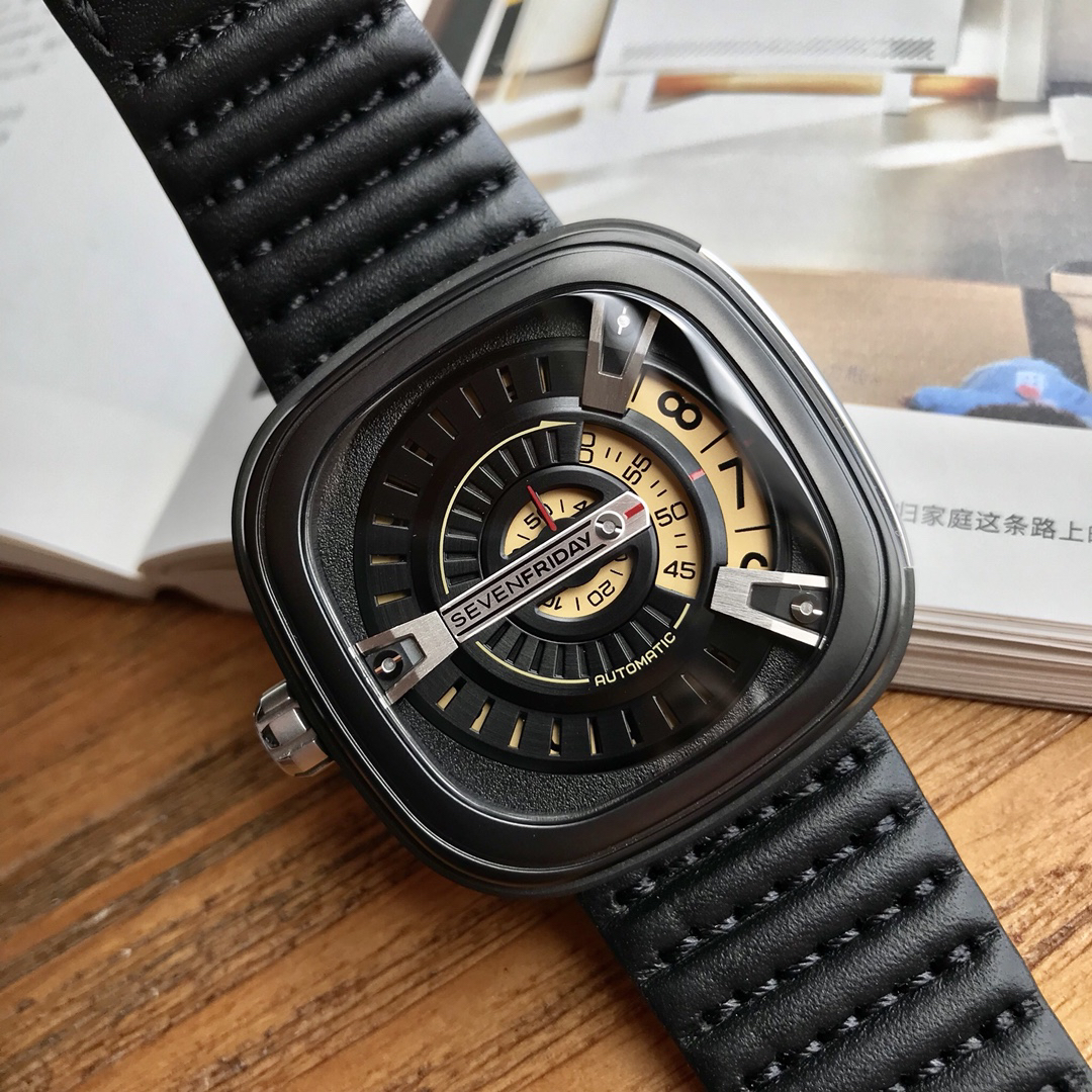 Seven Friday M-Series M2-01 Engine automatic watch