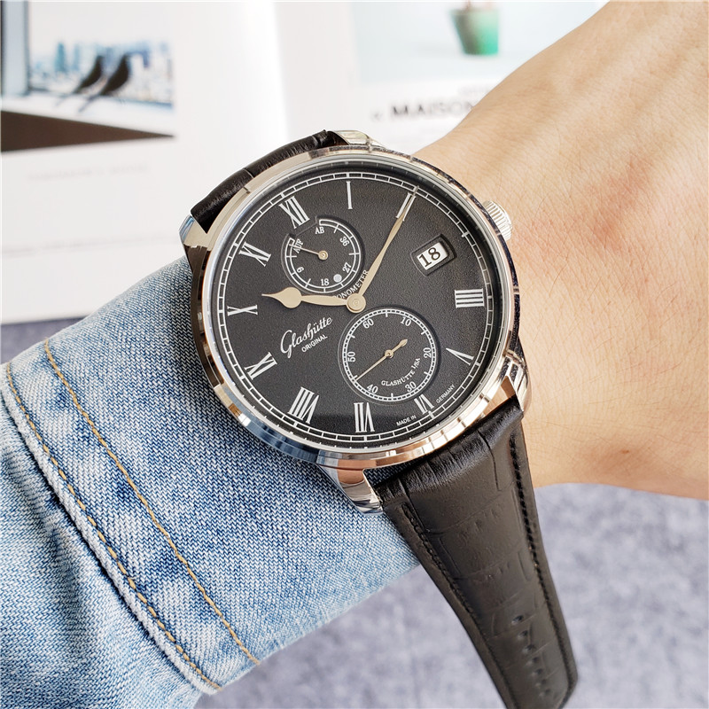 Glashutte Original Senator Chronometer –  black dial
