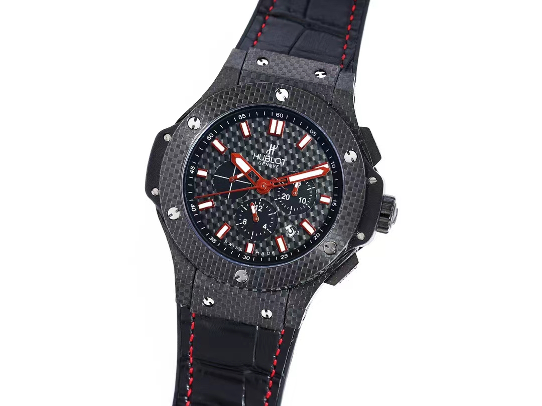 Hublot Big Bang Carbon Black Dial 44mm Automatic Men’s Watch red dial
