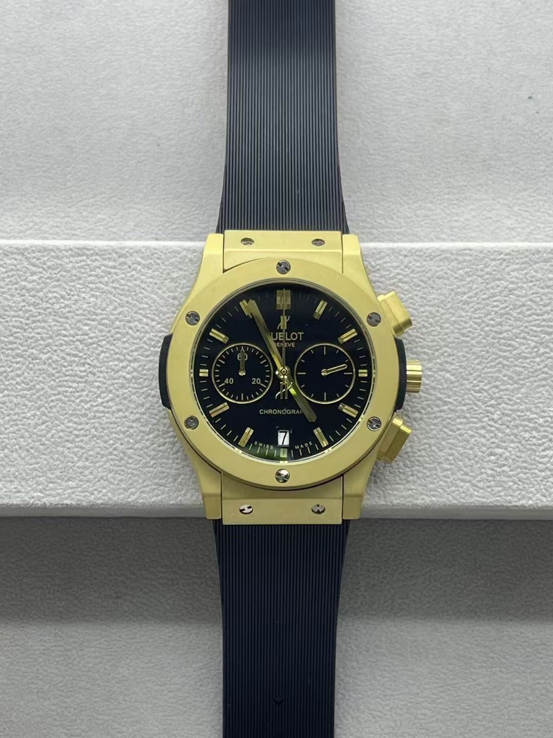 Hublot Classic Fusion Chronograph 18K Rose Gold Watch dial black