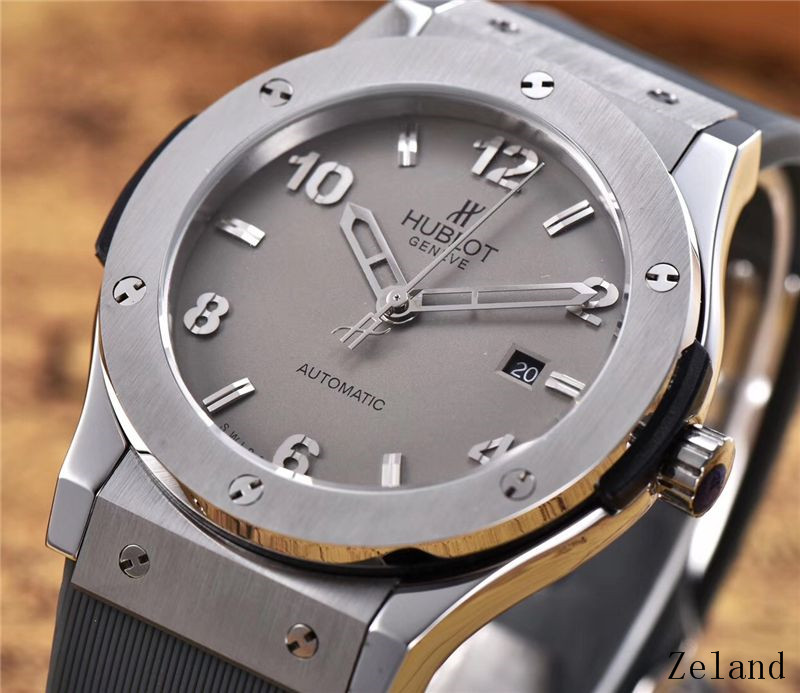 Hublot Classic Fusion Racing Grey 42 Titanium Gray Dial Papers 542.NX.7071.LR