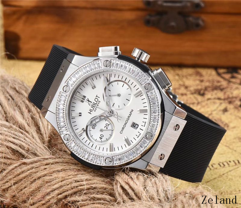 Brand New Excellent Mens 45 MM Hublot Classic Fusion Bang Diamond Watch 10.5 Ct