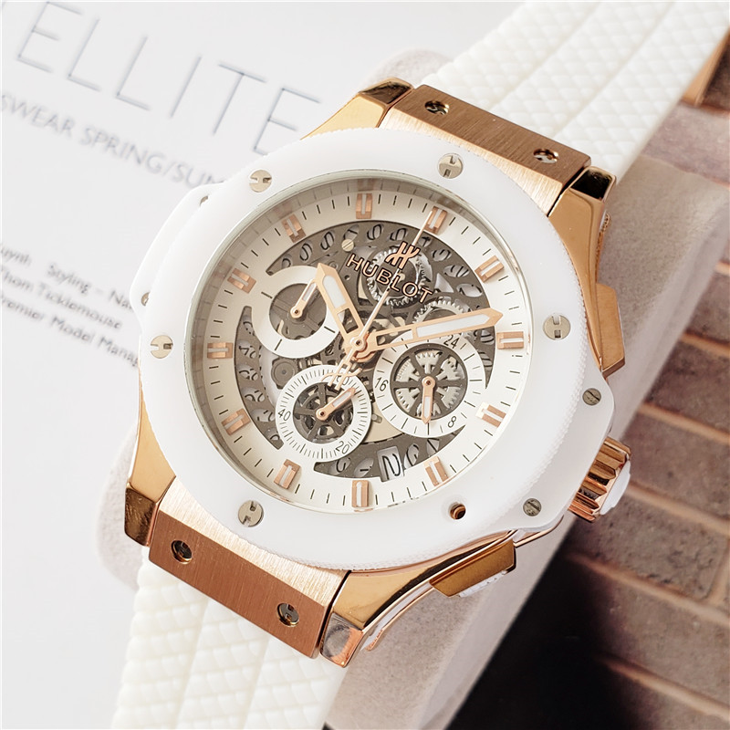 HUBLOT Big Bang Unico King Gold White  441.OE.2010.RW.1104