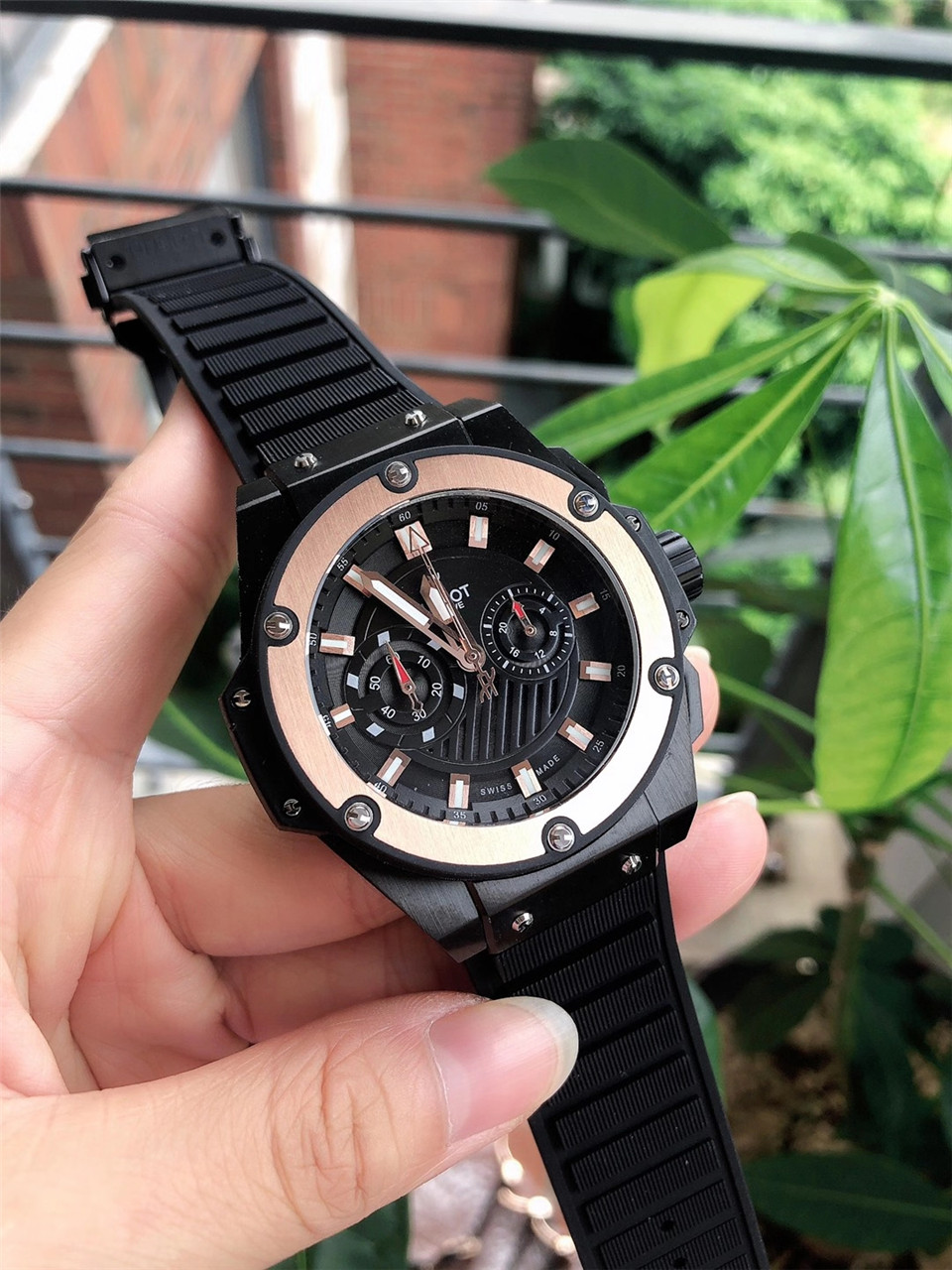 Hublot Big Bang King Power Foudroyante Zirconium Automati dial black gold