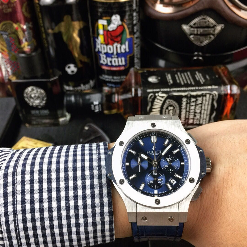 Complete Hublot Big Bang Chronograph 44 mm Steel Blue Watch 301.SX.7170.LR InterWatches InterWatches (10215)
