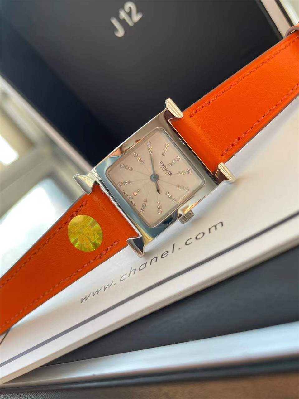 HERMÈS TIMEPIECES Heure H 25mm small stainless steel and leather watch