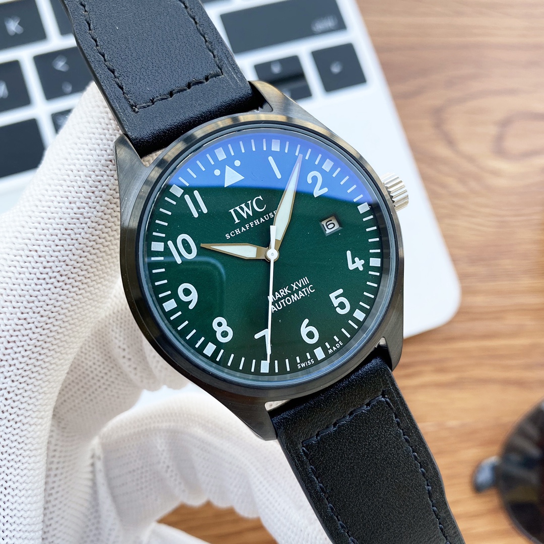 IWC Pilot Mark XX Automatic 40mm Stainless Steel Green Dial Men’s Watch IW328205