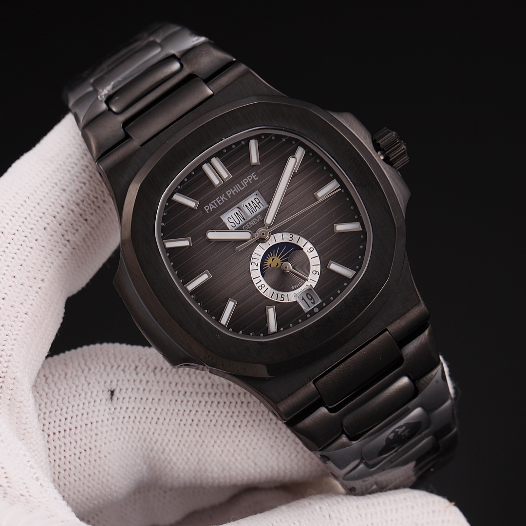 Patek Philippe Nautilus 5726/1A-010 | black metal strap gray dial