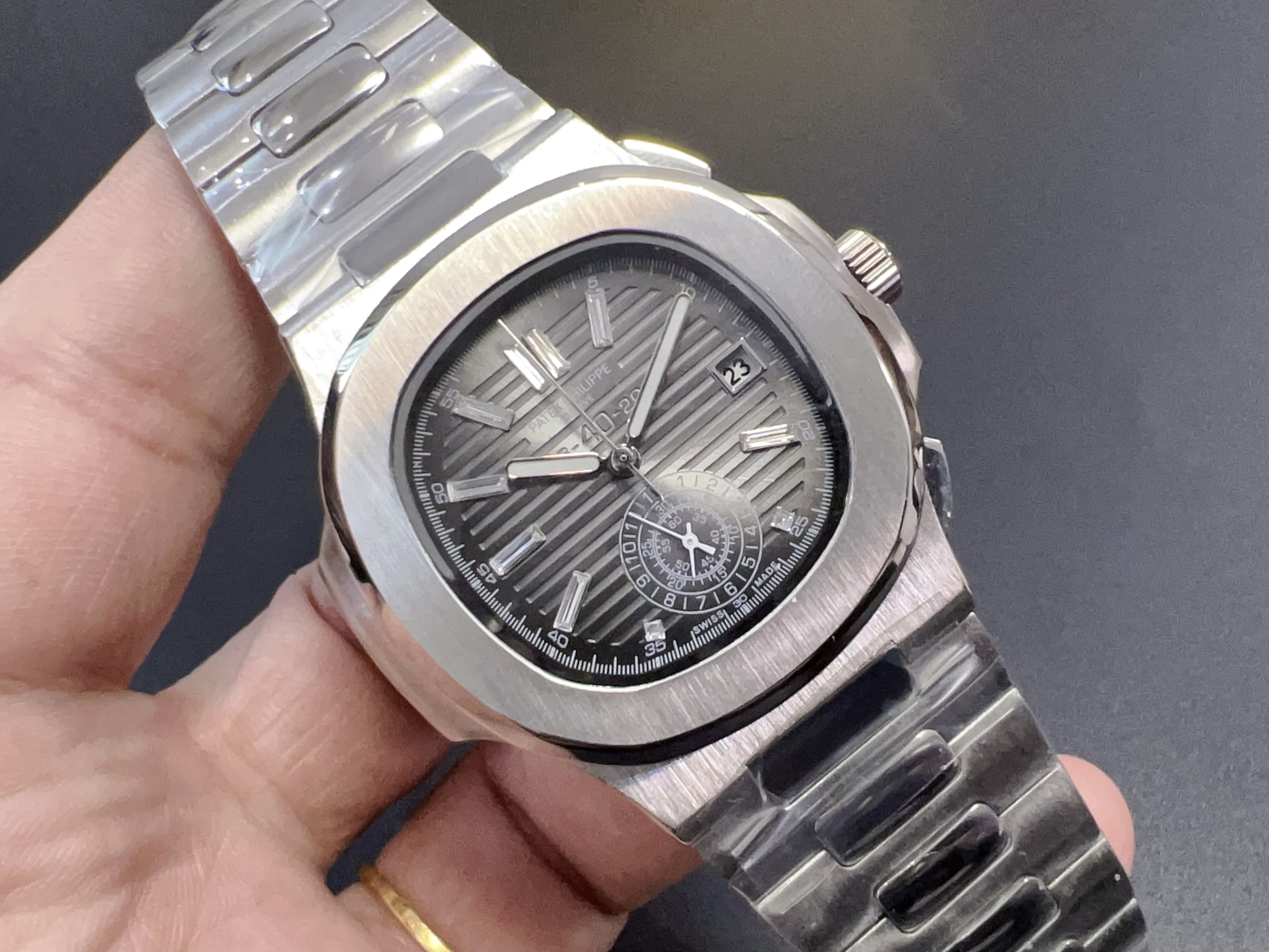 Patek Philippe Nautilus 5980/1A-001 in Stainless Steel  gray dial