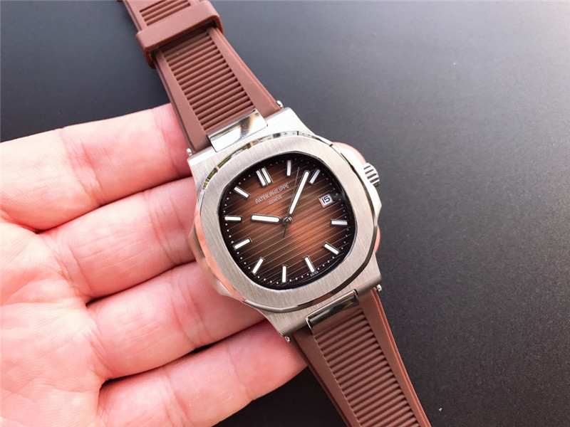 Patek Philippe Nautilus 5711/1A-011 reddish brown dial Dial Rubber Strap Brown Strap