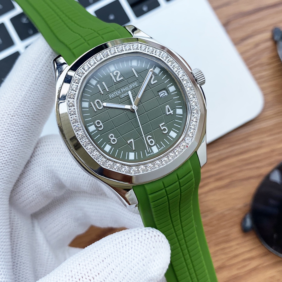 Patek Philippe Aquanaut Luce 5267/200A-011 Watch