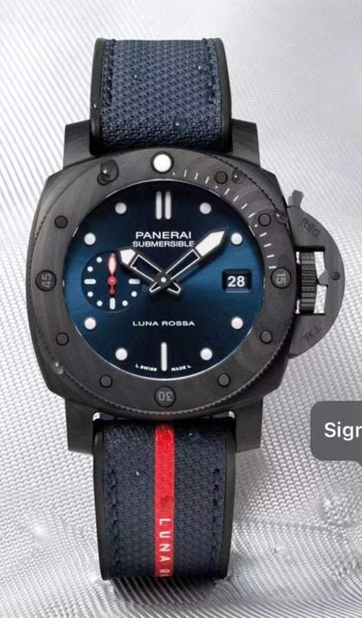 Submersible Luna Rossa Carbotech™ PAM01563  Limited Edition