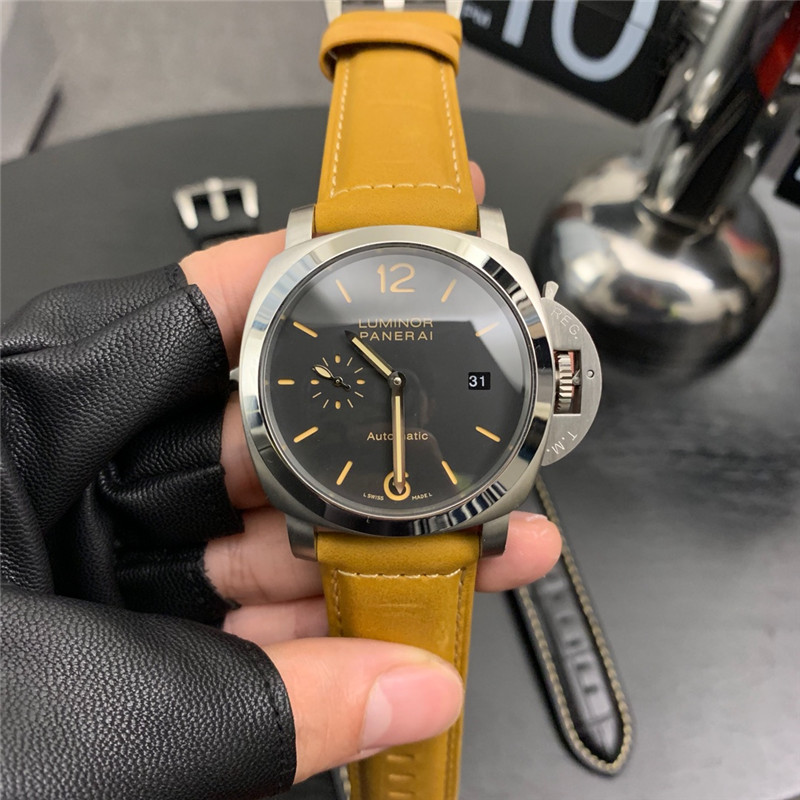 Panerai 127 ‘Fiddy’ Luminor 1950 Special Limited Edition PAM00127 Collector Set