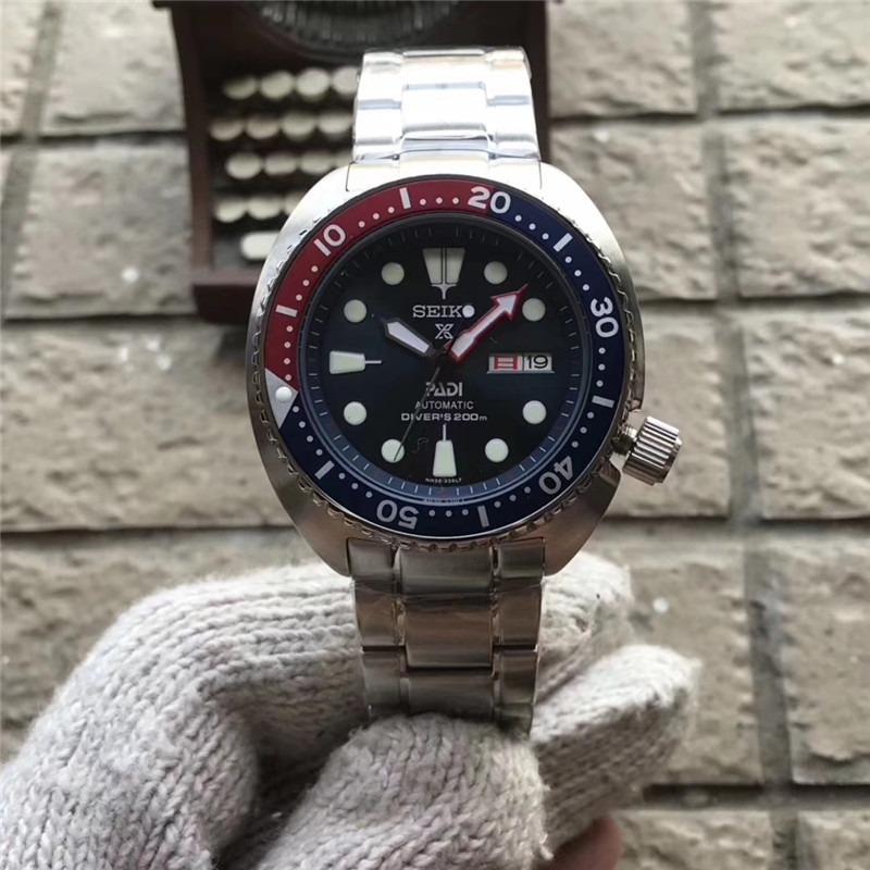 Seiko Prospex PADI Special Edition Men’s Diver’s Automatic Watch