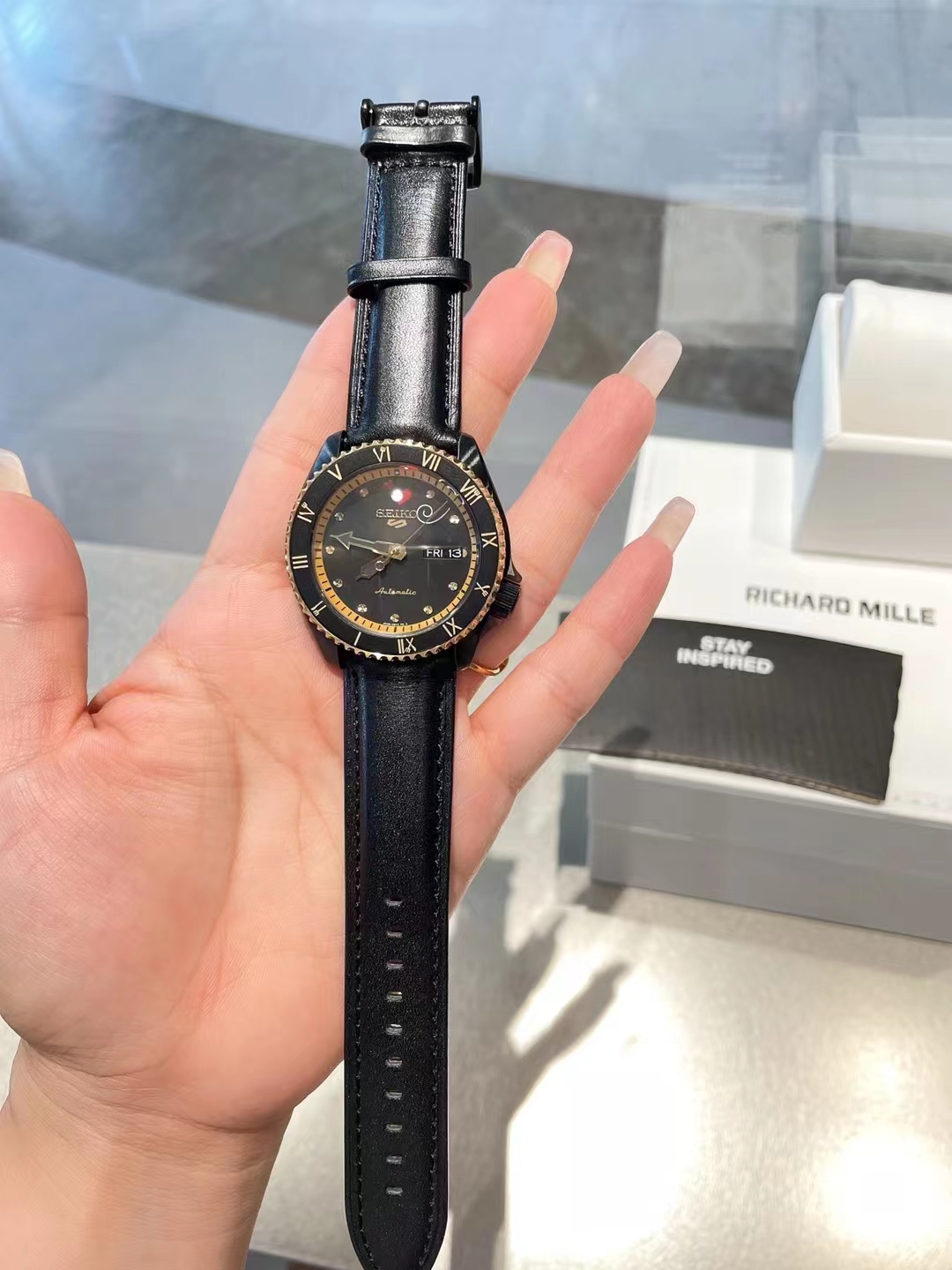 SEIKO Men ONE PIECE Collection Watch Black Dial