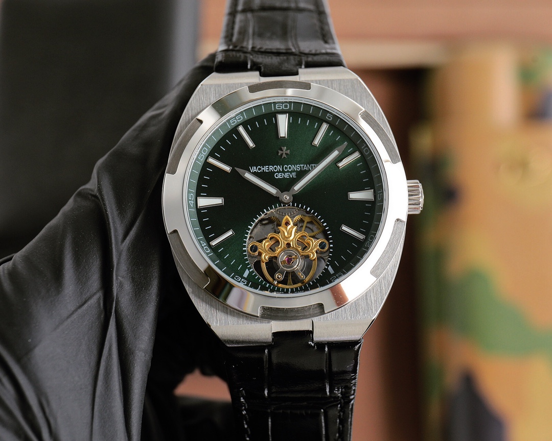 Vacheron Constantin Overseas Tourbillon green Dial
