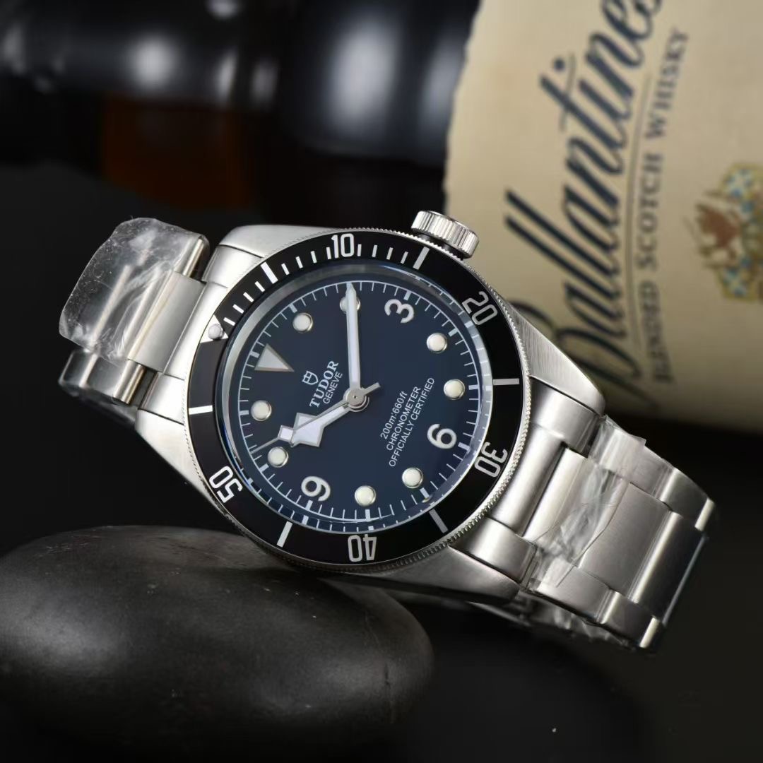 Tudor Black Bay Steel Black Dial 41mm M79230B-0008