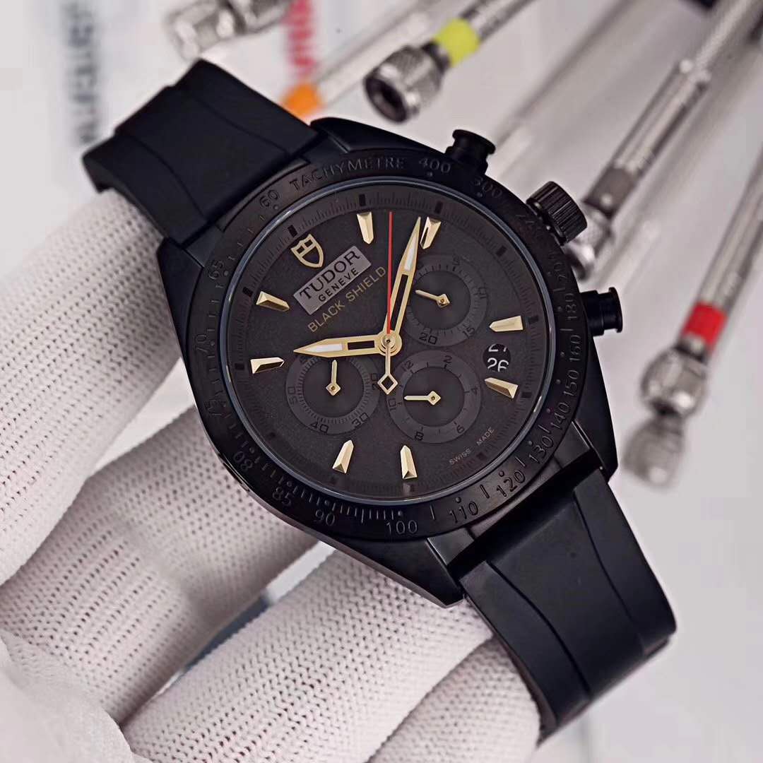 Tudor Blackshield Automatic Chronograph Black Dial Black Rubber Men’s Watch 42000C