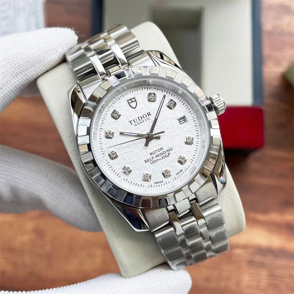 Tudor classic date watch women TO192596