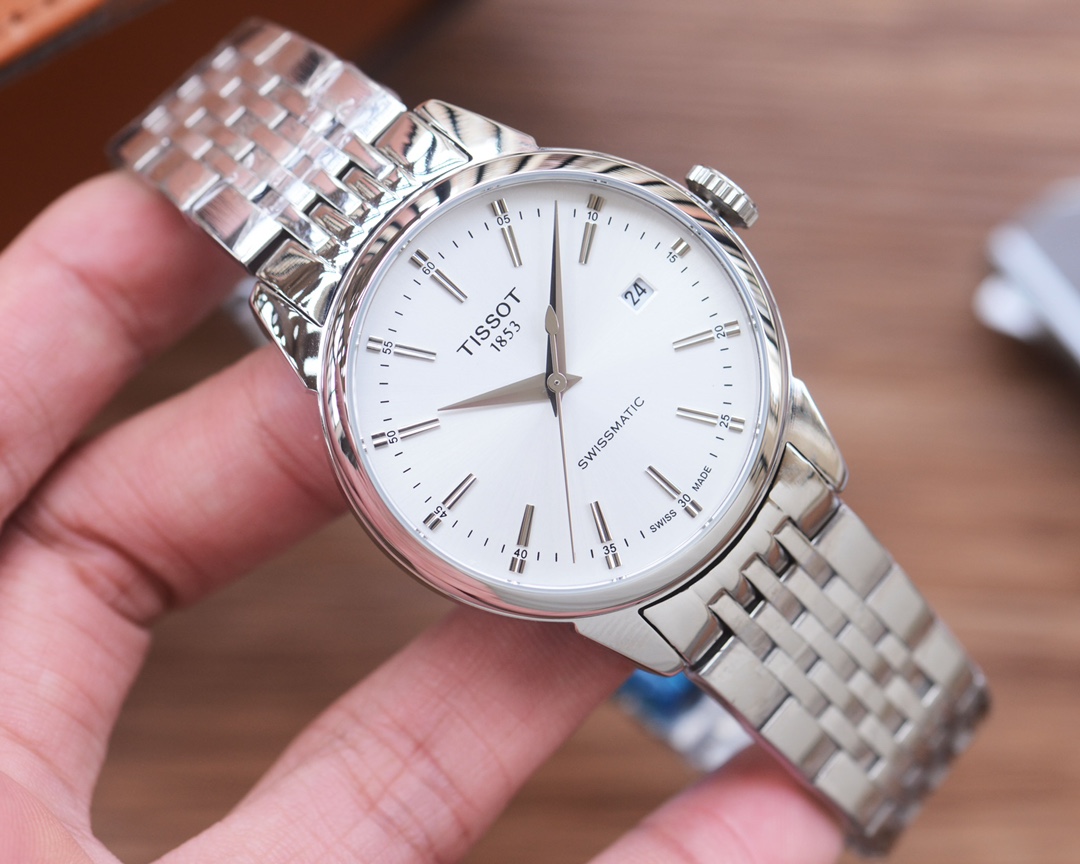 Tissot Classic Dream Automatic Silver Dial Two-tone Men’s white dial