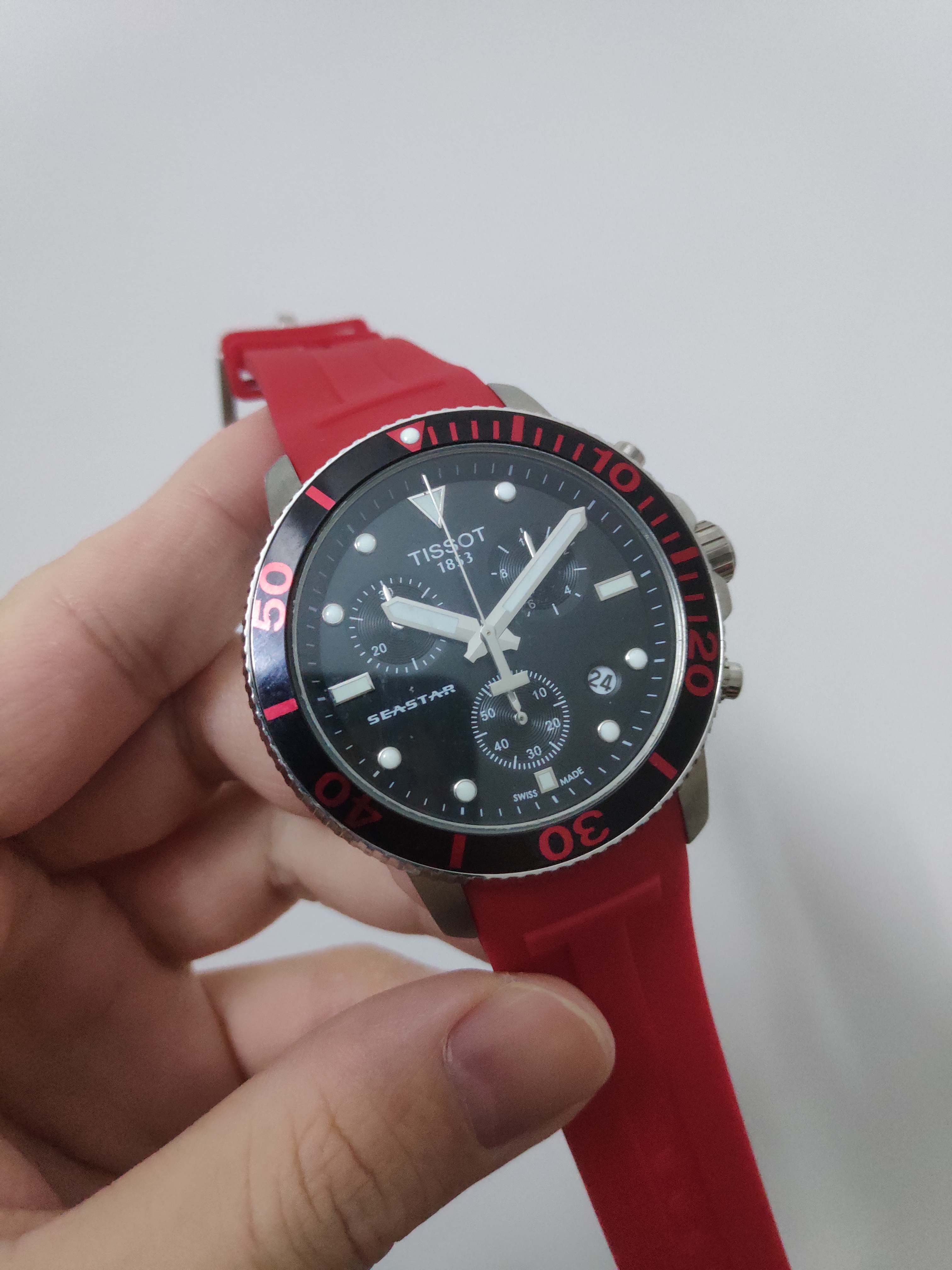 Tissot Seastar 1000 Chronograph Black Dial red Rubber Strap Watch For Men – T120.417.17.051.01