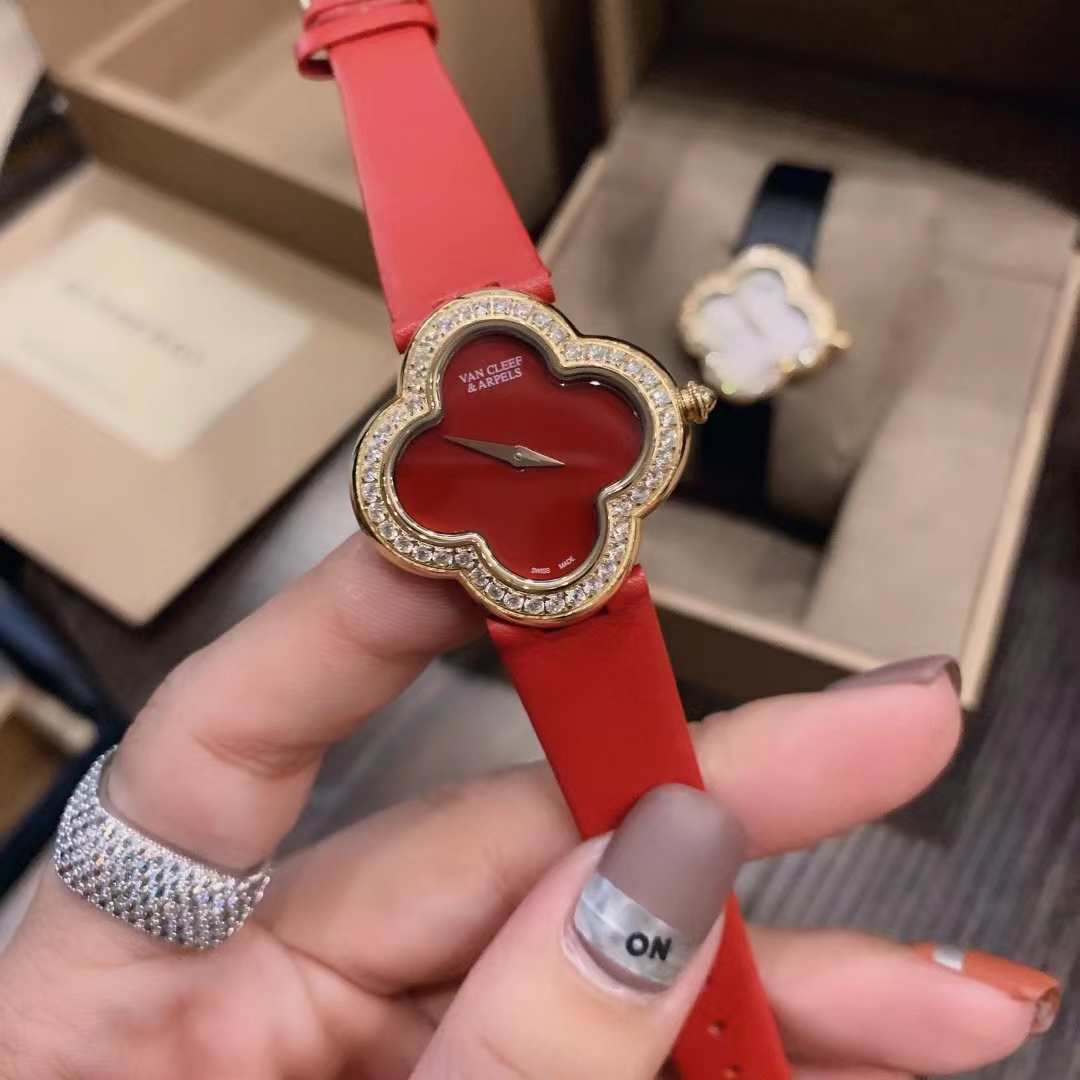 VAN CLEEF & ARPELS | ALHAMBRA, REFERENCE AR02VK00, A PINK GOLD