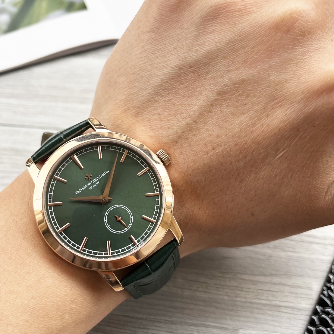 vacheron constantin Patrimony Traditional K18PG watch men  black leather strap green dial
