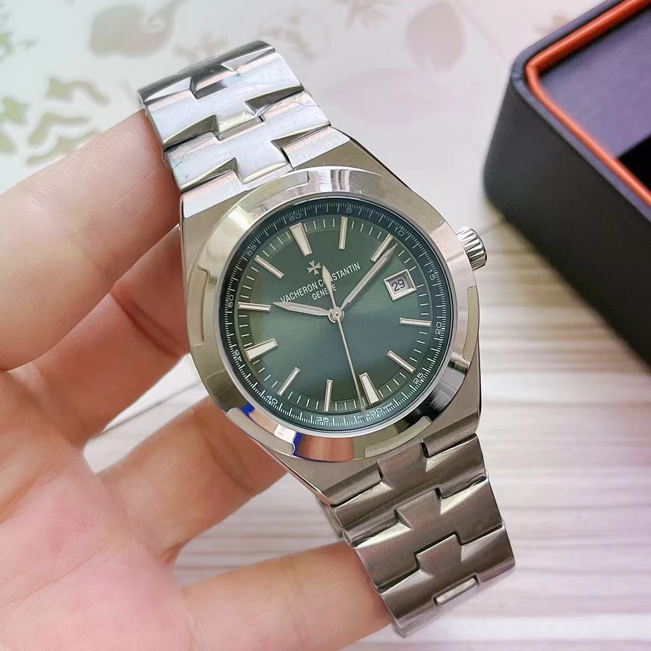 Vacheron Constantin Overseas Self-winding Green Steel