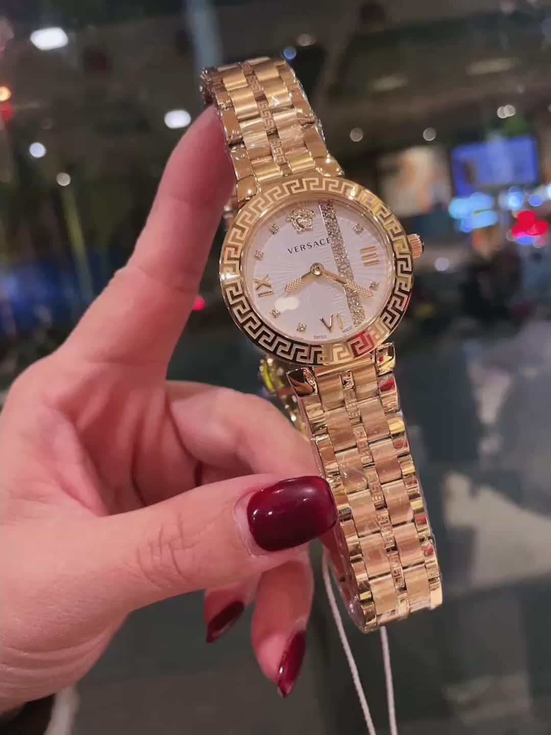 Versace Daphnis FullGold Women’s Watch – V16070017 Gold Color