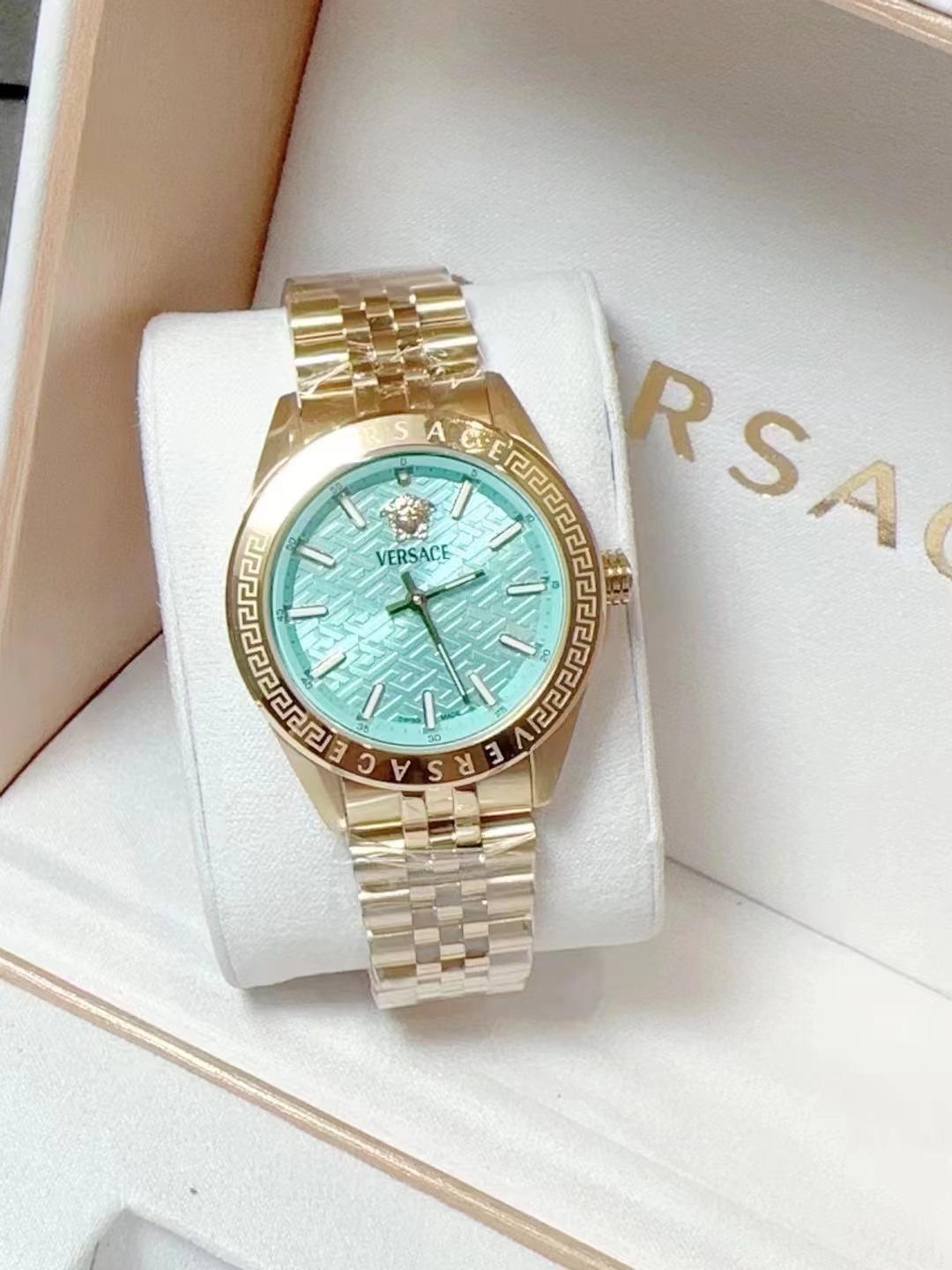 Versace Men’s Chrono Signature 44mm Quartz Watch dia blue