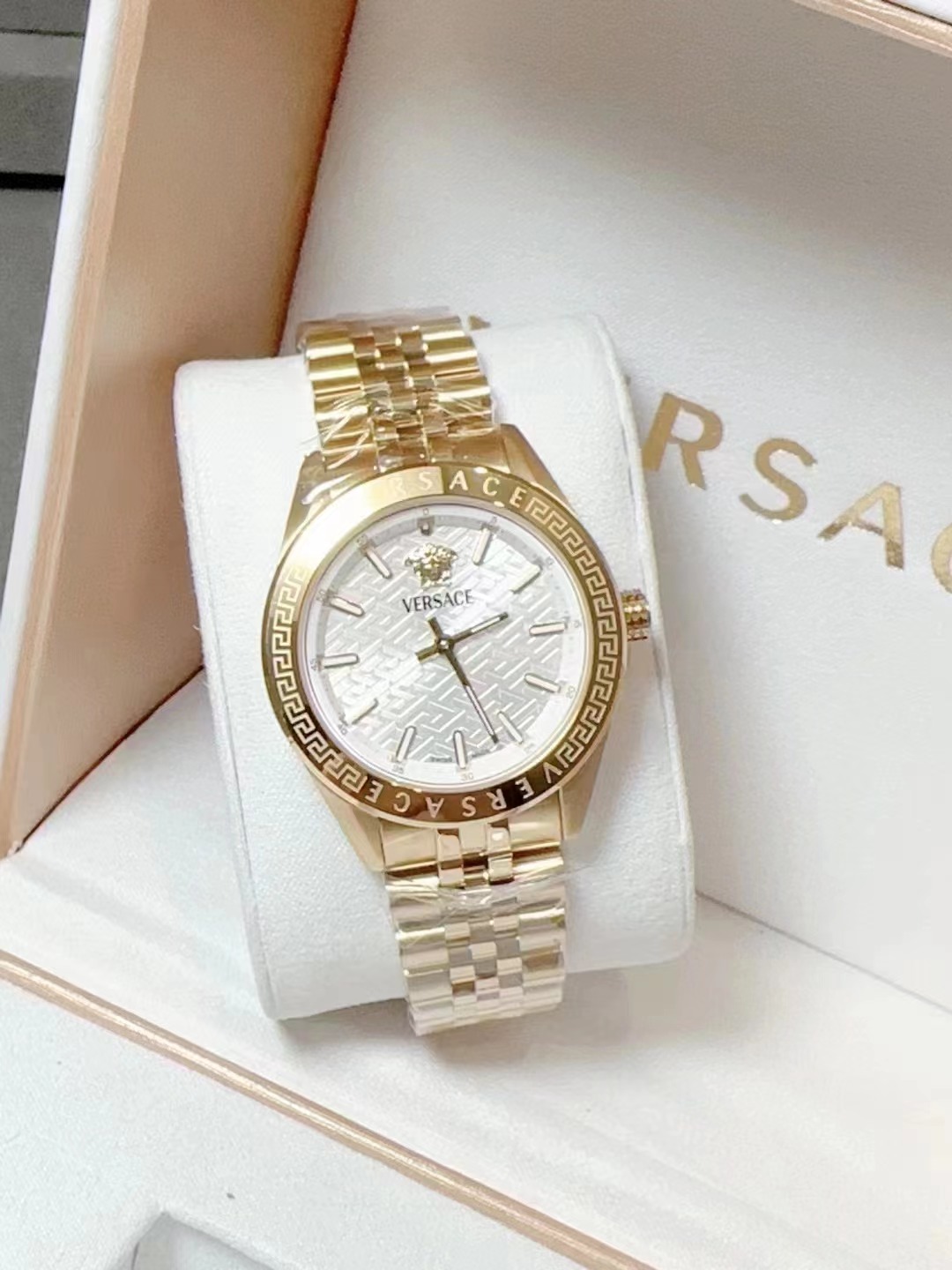 Versace Men’s Chrono Signature 44mm Quartz Watch dial white