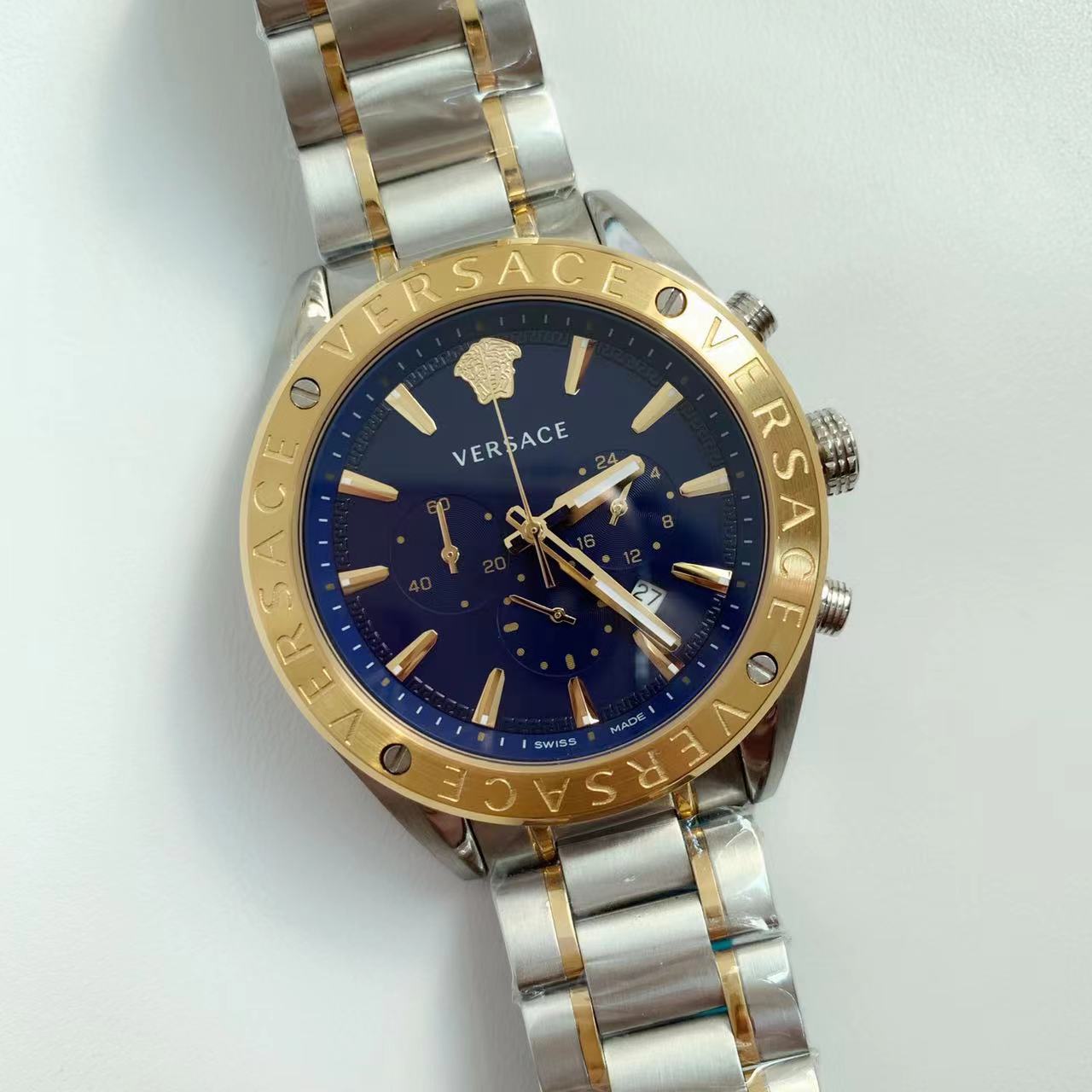 Versace VEV601423 Signature Chronograph silver white metal strap blue face gold border